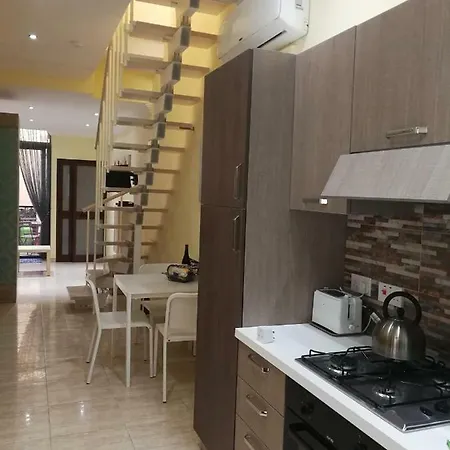 Duplex 1 Bedroom - Sleeps 4 Apartman